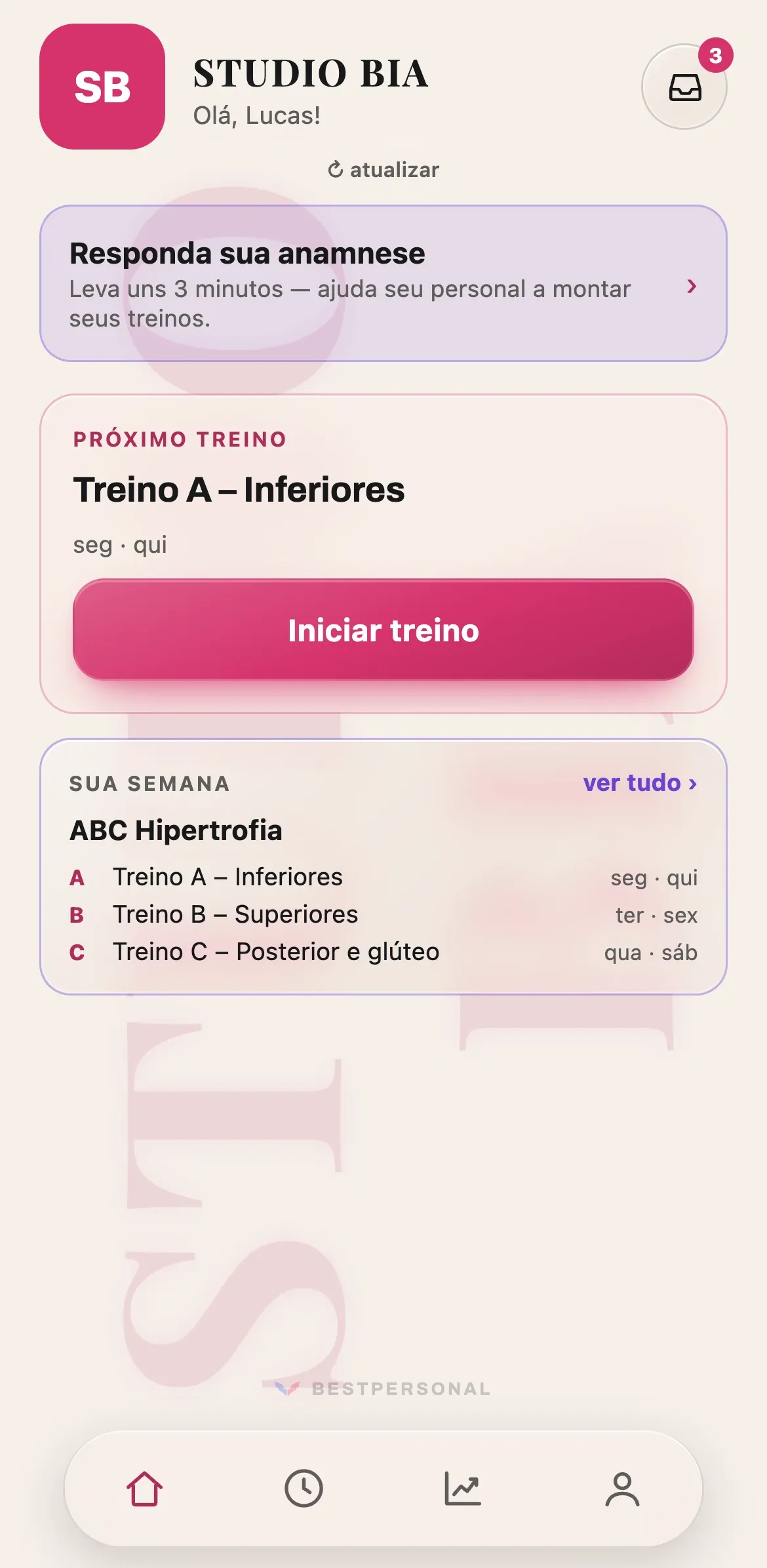 A mesma tela inicial com outra marca, "Studio Bia": fundo claro e botões em rosa.